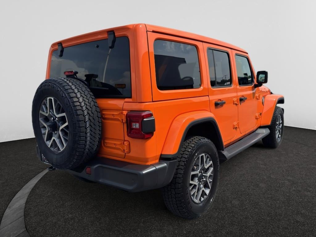 2025 Jeep Wrangler 4-Door Sahara 4x4