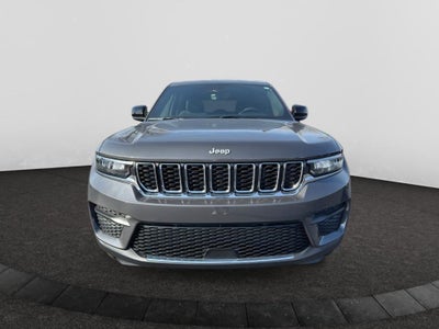 2026 Jeep Grand Cherokee GRAND CHEROKEE LAREDO X 4X4