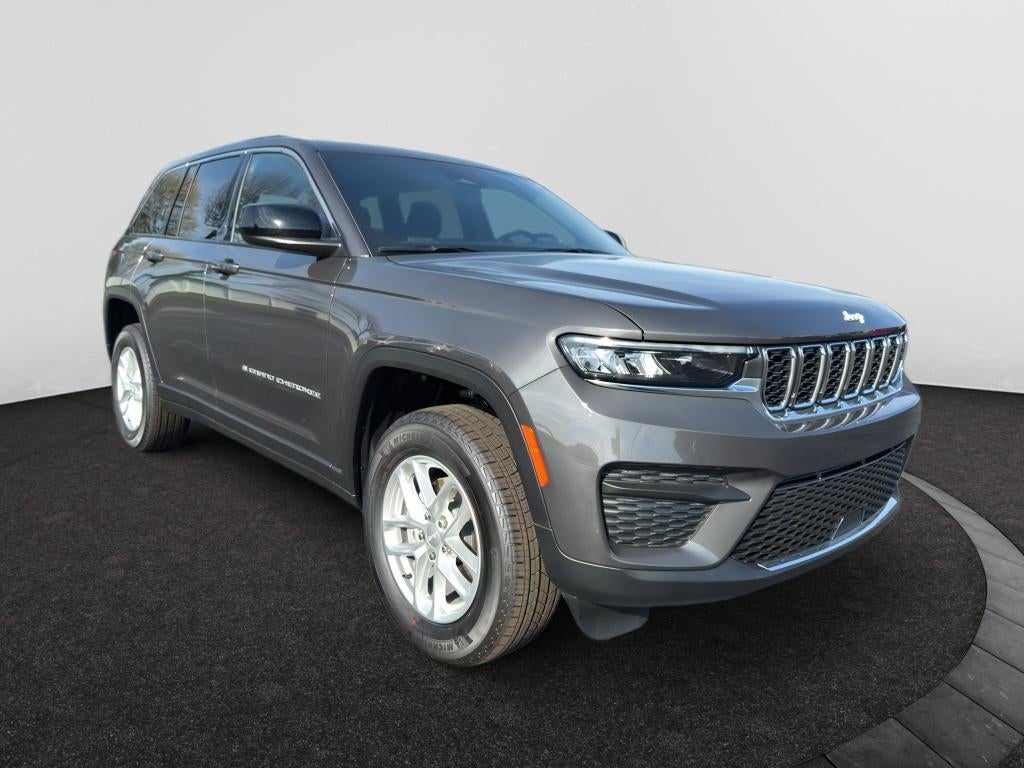 2026 Jeep Grand Cherokee GRAND CHEROKEE LAREDO X 4X4