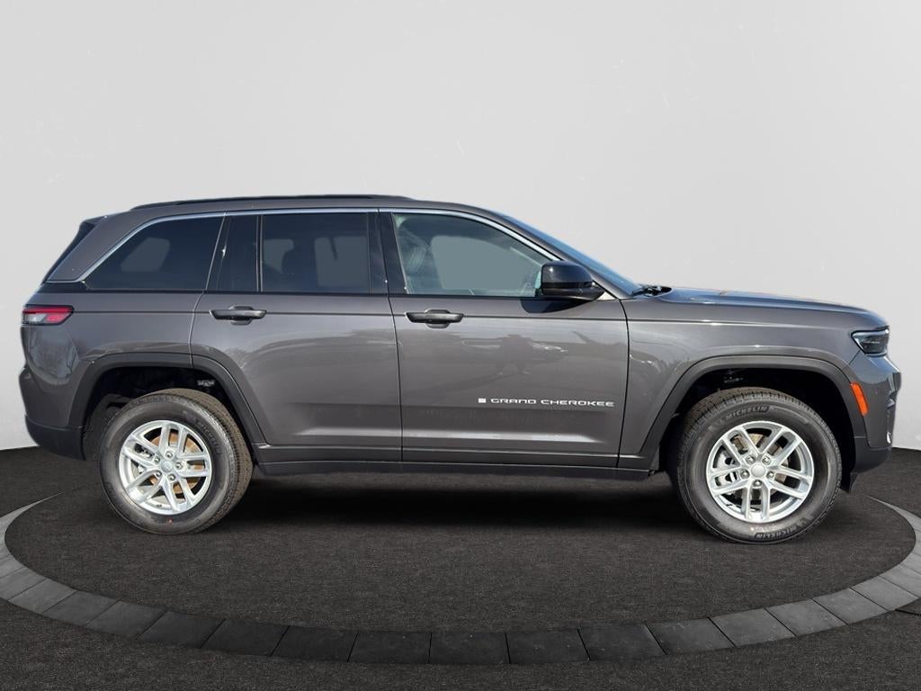 2026 Jeep Grand Cherokee GRAND CHEROKEE LAREDO X 4X4