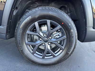 2027 Jeep Grand Cherokee GRAND CHEROKEE LAREDO X 4X4
