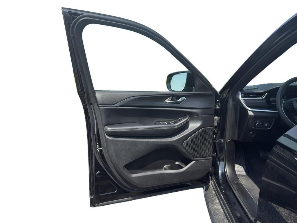 2025 Jeep Grand Cherokee Altitude X 4x4