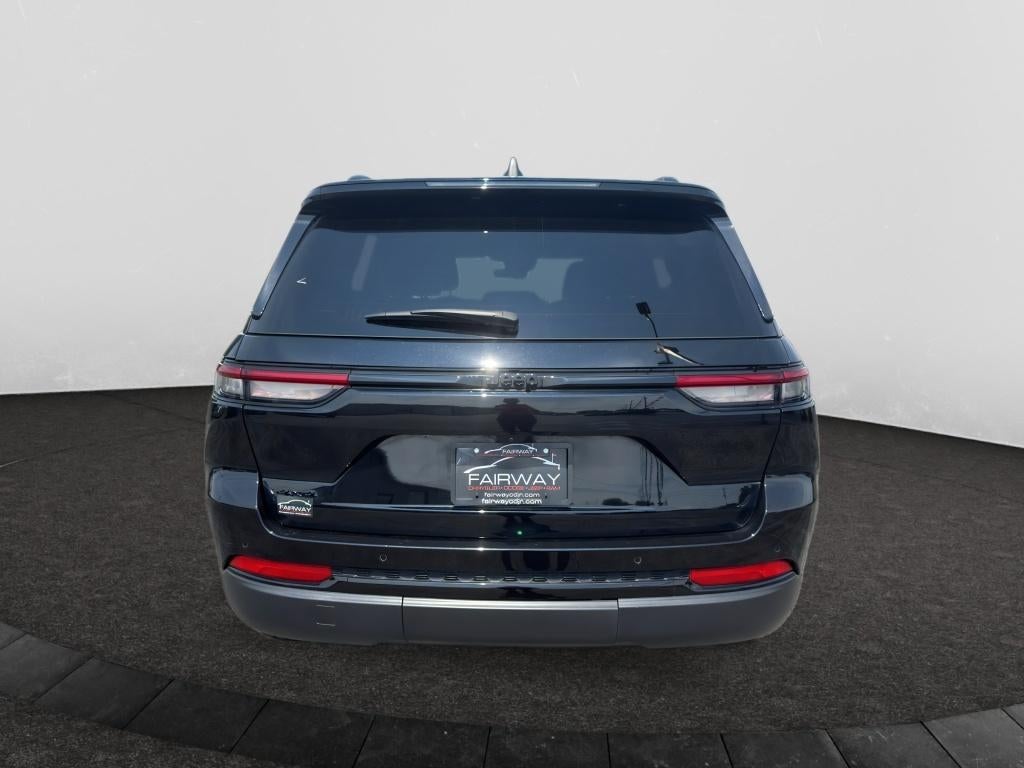2025 Jeep Grand Cherokee Altitude X 4x4