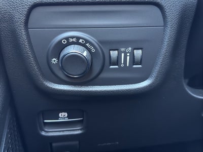 2027 Jeep Grand Cherokee GRAND CHEROKEE LAREDO ALTITUDE 4X4