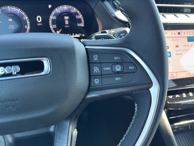2027 Jeep Grand Cherokee GRAND CHEROKEE LAREDO ALTITUDE 4X4