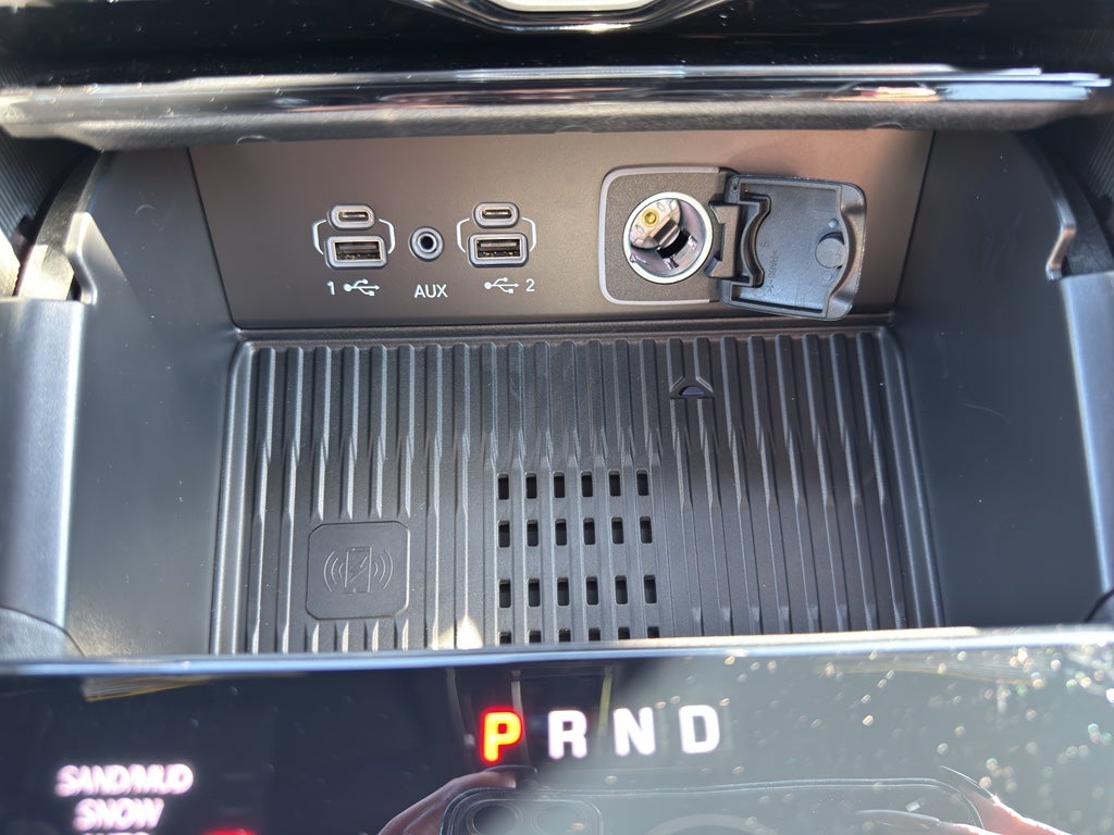 2027 Jeep Grand Cherokee GRAND CHEROKEE LAREDO ALTITUDE 4X4