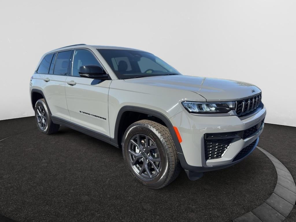 2027 Jeep Grand Cherokee GRAND CHEROKEE LAREDO ALTITUDE 4X4