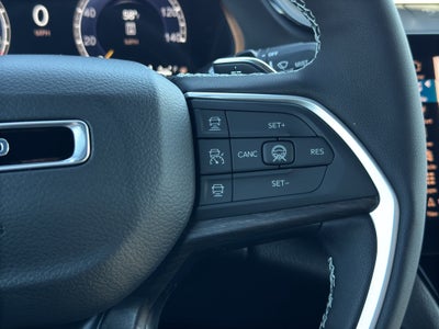 2027 Jeep Grand Cherokee GRAND CHEROKEE LIMITED 4X4