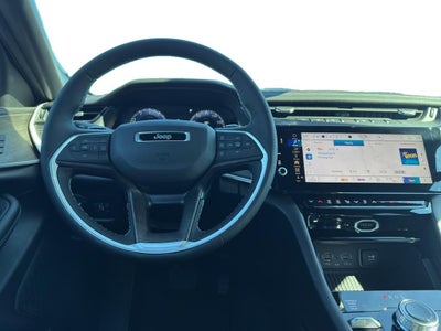 2027 Jeep Grand Cherokee GRAND CHEROKEE LIMITED 4X4
