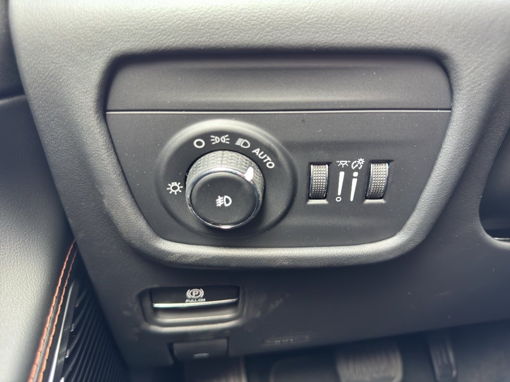 2026 Jeep Grand Cherokee GRAND CHEROKEE L SUMMIT 4X4