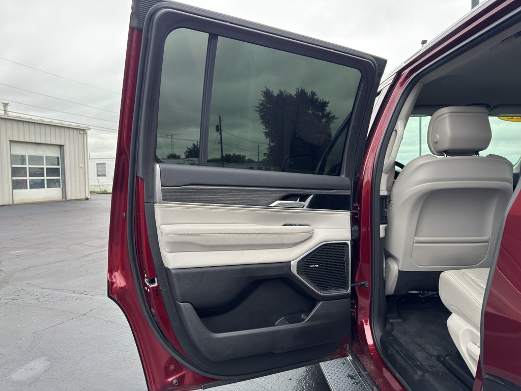 2023 Jeep Wagoneer Series III - Photo 15