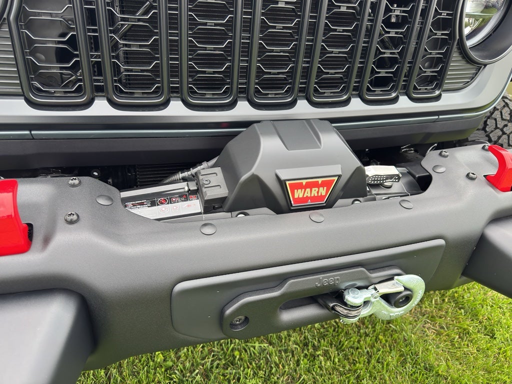 2026 Jeep Gladiator GLADIATOR SHADOW OPS 4X4