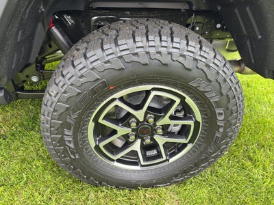 2026 Jeep Gladiator GLADIATOR SHADOW OPS 4X4