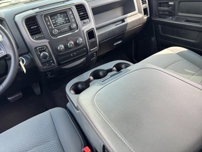 2018 RAM 1500 Express Crew Cab 4x4 5'7' Box