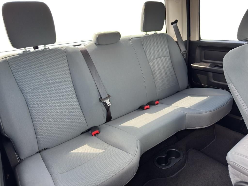 2018 RAM 1500 Express Crew Cab 4x4 5'7' Box