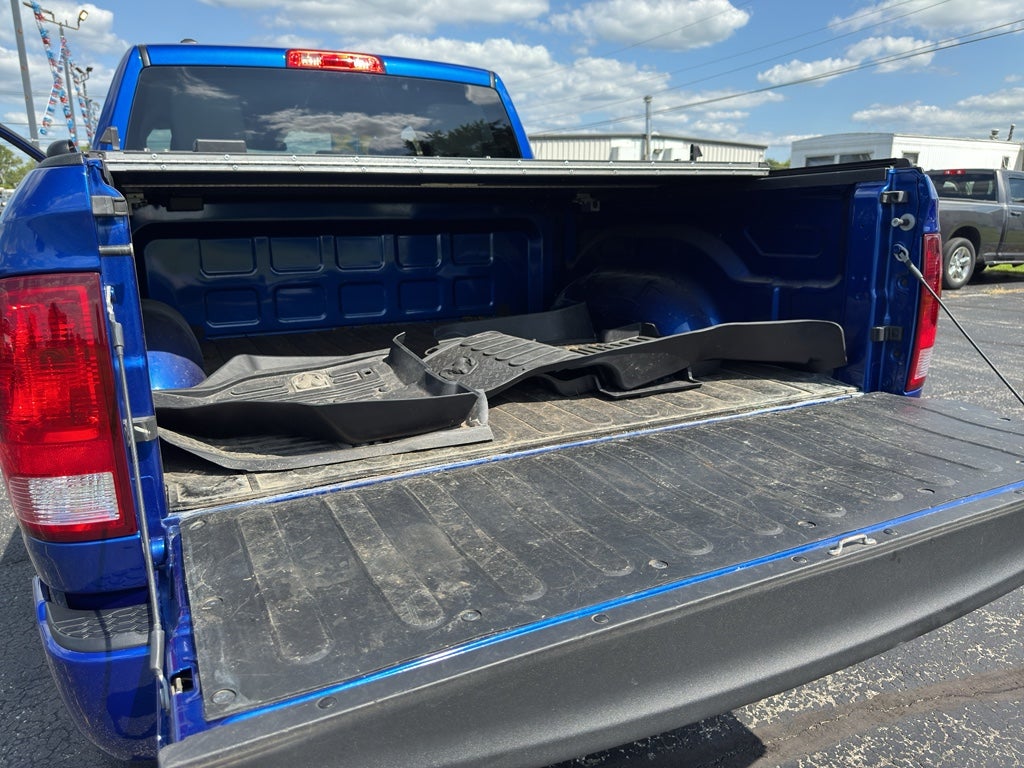 2018 RAM 1500 Express Crew Cab 4x4 5'7' Box