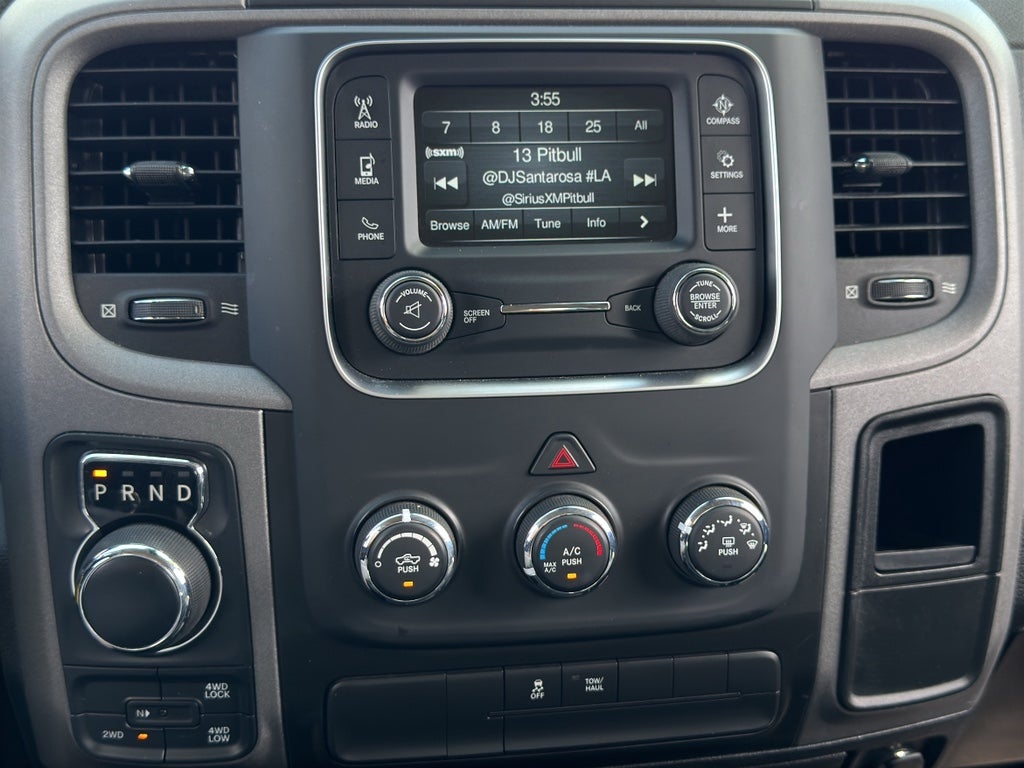 2018 RAM 1500 Express Crew Cab 4x4 5'7' Box