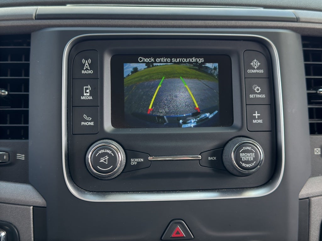 2018 RAM 1500 Express Crew Cab 4x4 5'7' Box