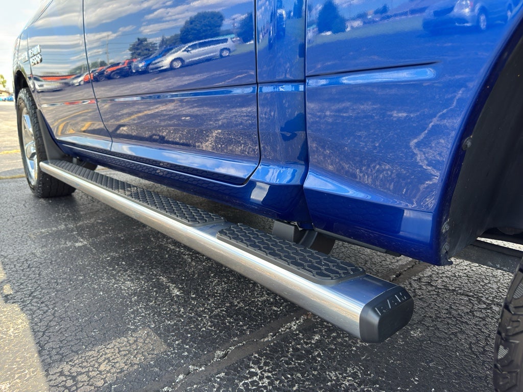 2018 RAM 1500 Express Crew Cab 4x4 5'7' Box
