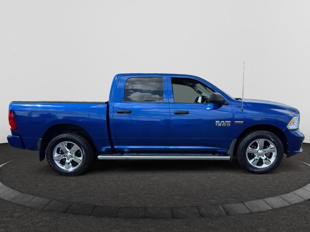 2018 RAM 1500 Express Crew Cab 4x4 5'7' Box