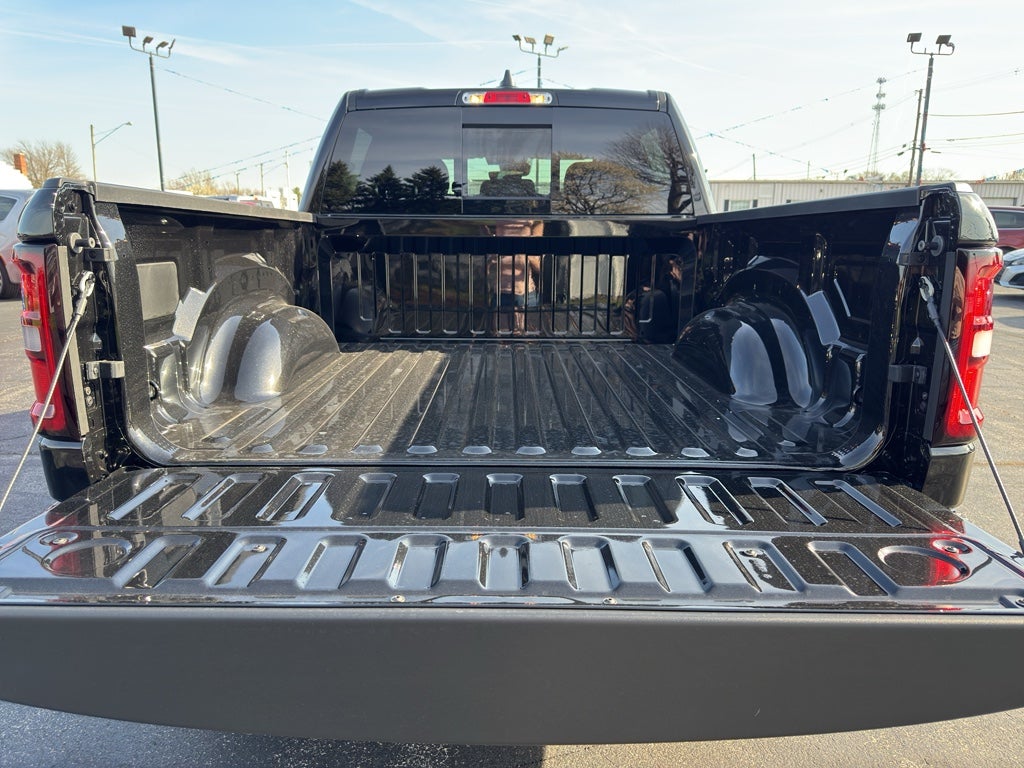 2026 RAM Ram 1500 RAM 1500 BIG HORN CREW CAB 4X2 5'7' BOX