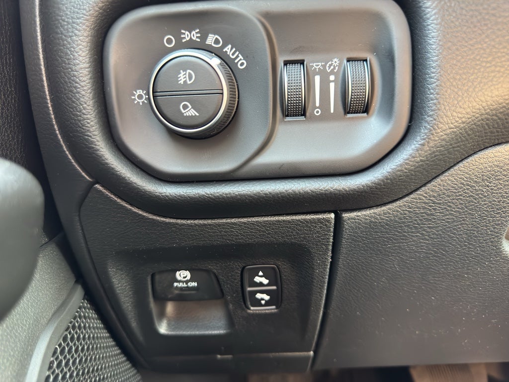 2026 RAM Ram 1500 RAM 1500 BIG HORN CREW CAB 4X2 5'7' BOX