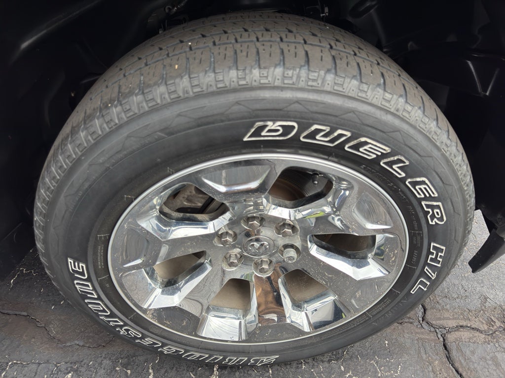 2023 RAM 1500 Big Horn Crew Cab 4x4 5'7' Box