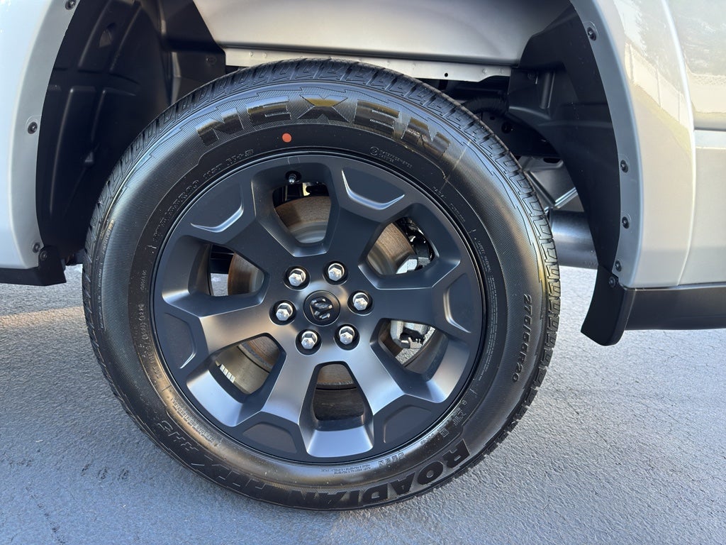 2027 RAM Ram 1500 RAM 1500 BIG HORN CREW CAB 4X4 5'7' BOX