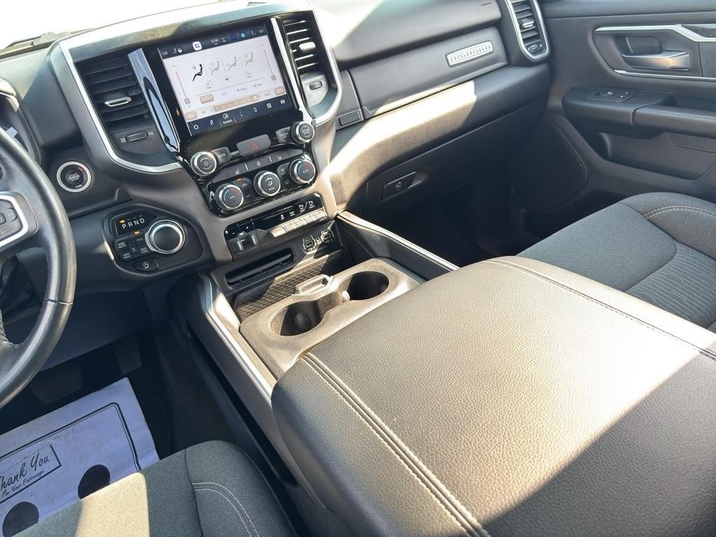 2022 RAM 1500 Big Horn Crew Cab 4x4 5'7' Box
