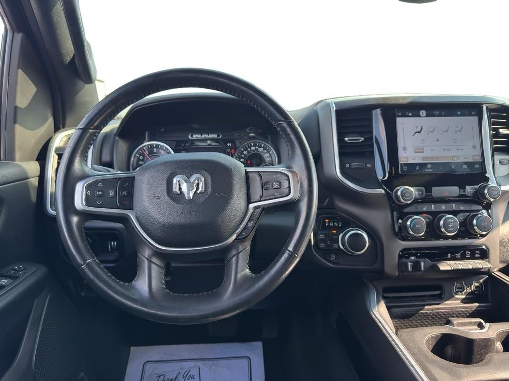 2022 RAM 1500 Big Horn Crew Cab 4x4 5'7' Box
