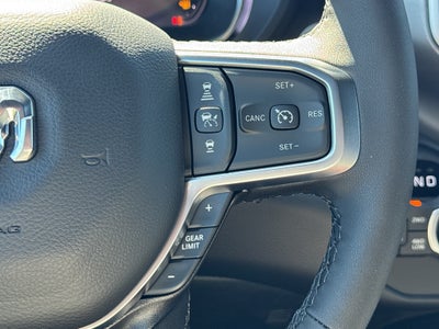 2027 RAM Ram 1500 RAM 1500 BIG HORN CREW CAB 4X4 5'7' BOX