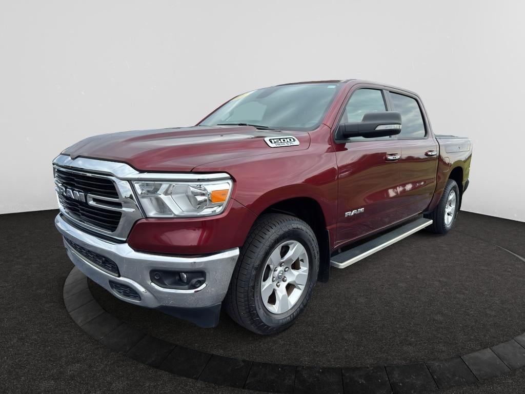 2020 RAM 1500 Big Horn Crew Cab 4x4 5'7' Box
