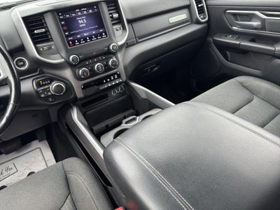 2020 RAM 1500 Big Horn Crew Cab 4x4 5'7' Box