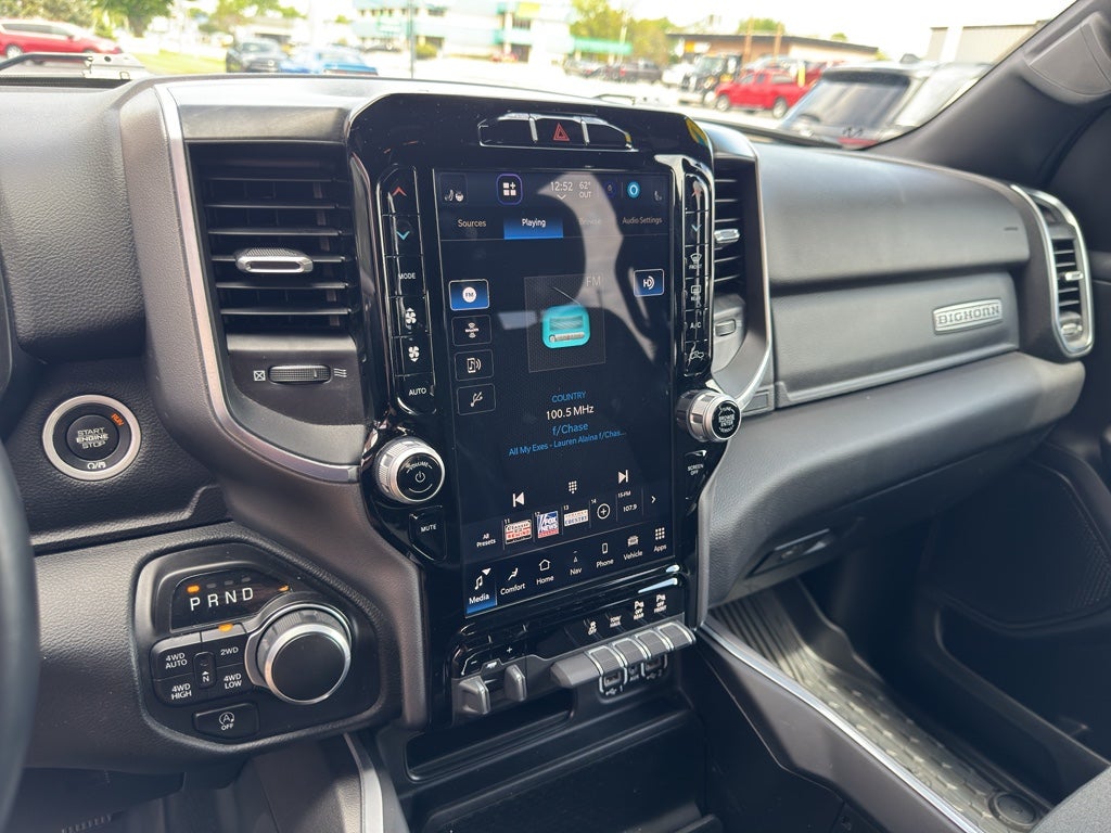 2024 RAM 1500 Big Horn Crew Cab 4x4 5'7' Box