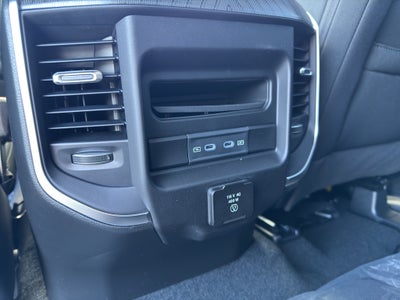 2027 RAM Ram 1500 RAM 1500 BIG HORN CREW CAB 4X4 5'7' BOX