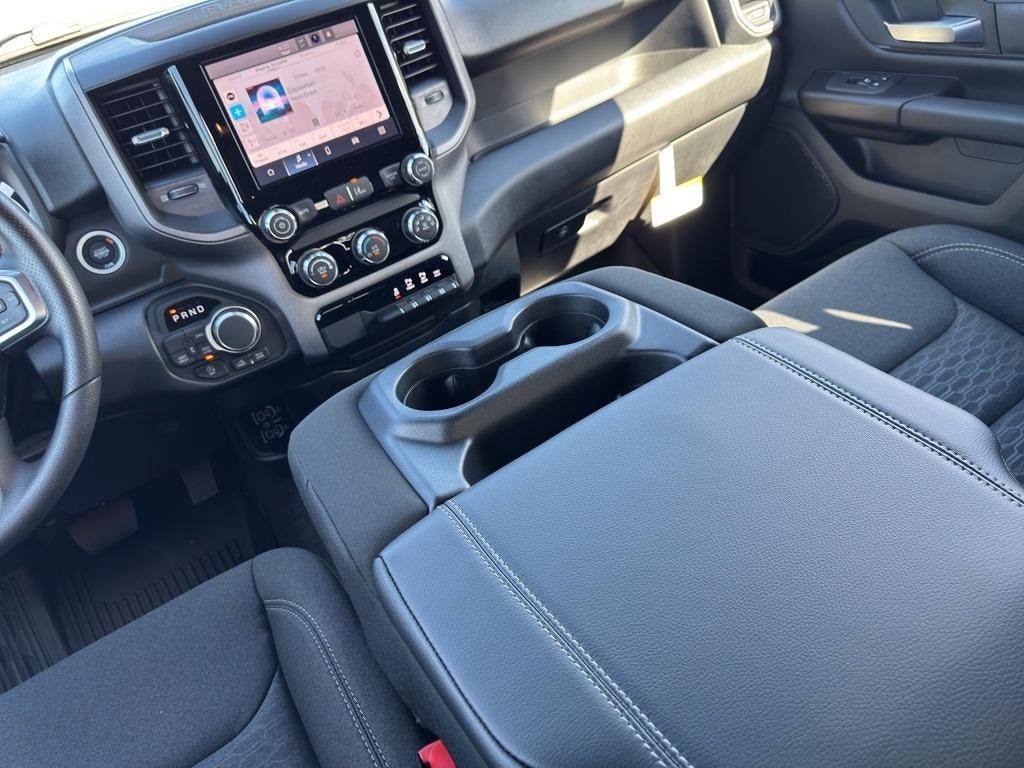 2026 RAM 1500 RAM 1500 WARLOCK CREW CAB 4X4 5'7' BOX