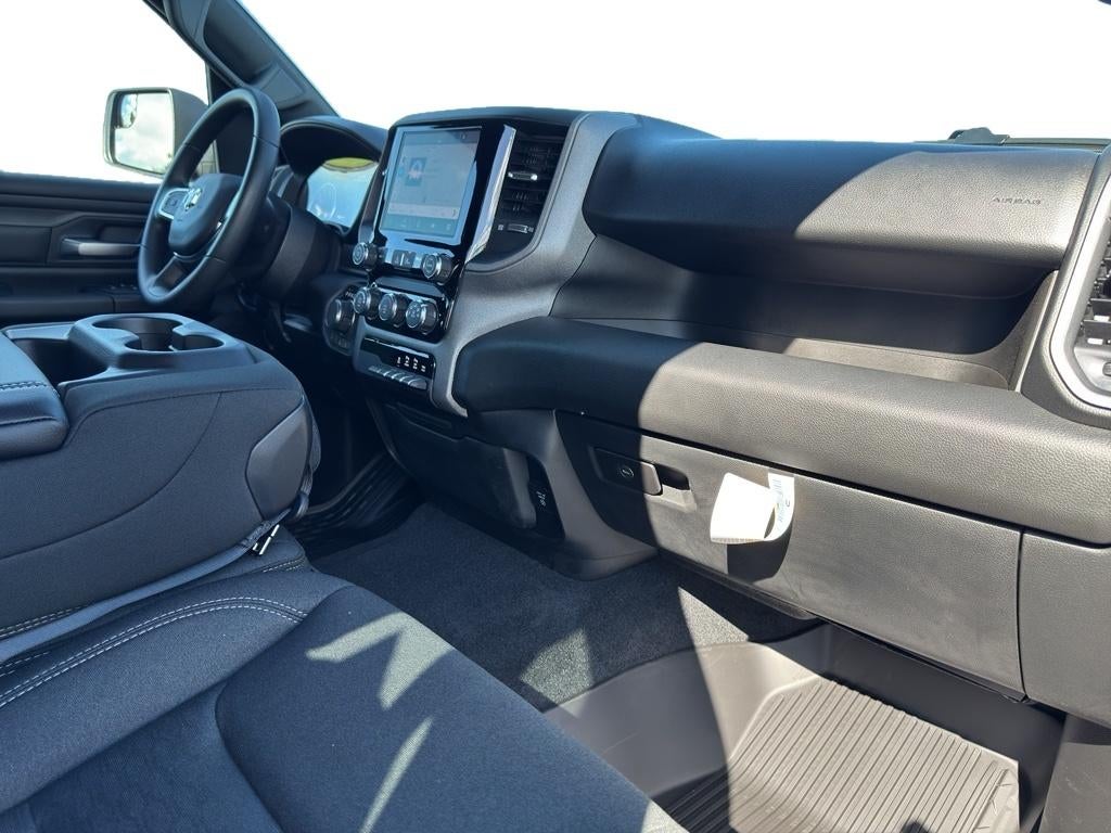 2026 RAM 1500 RAM 1500 WARLOCK CREW CAB 4X4 5'7' BOX