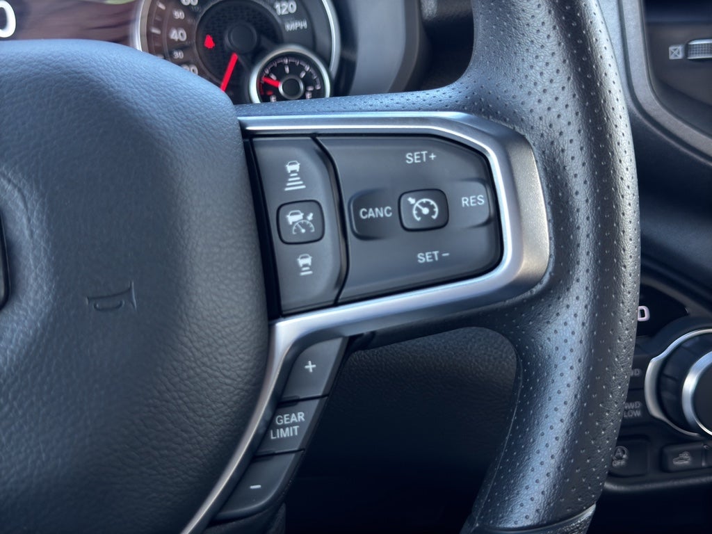 2026 RAM 1500 RAM 1500 WARLOCK CREW CAB 4X4 5'7' BOX
