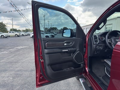 2023 RAM 1500 Laramie Crew Cab 4x4 5'7' Box