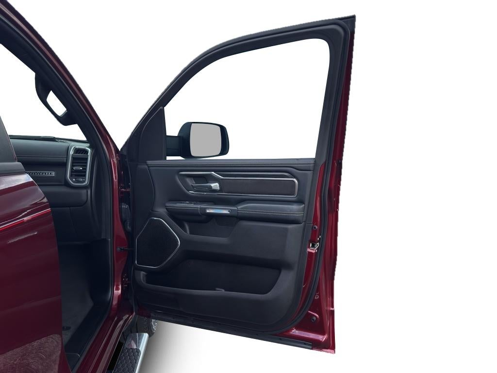 2023 RAM 1500 Laramie Crew Cab 4x4 5'7' Box