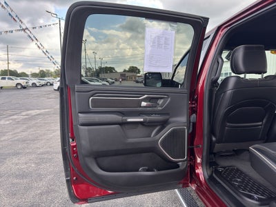 2023 RAM 1500 Laramie Crew Cab 4x4 5'7' Box