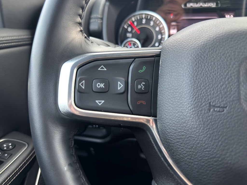 2023 RAM 1500 Laramie Crew Cab 4x4 5'7' Box