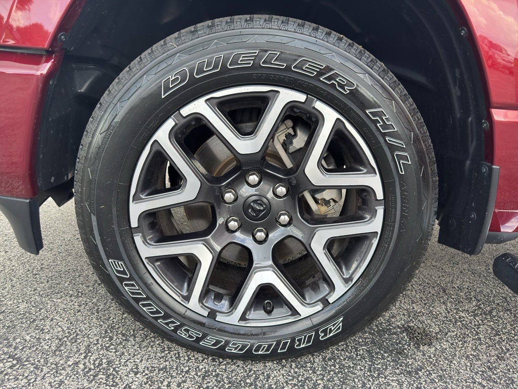2023 RAM 1500 Laramie Crew Cab 4x4 5'7' Box