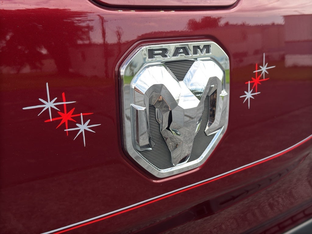 2023 RAM 1500 Laramie Crew Cab 4x4 5'7' Box