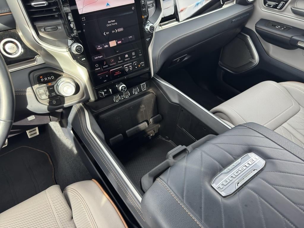 2025 RAM 1500 Tungsten Crew Cab 4x4 5'7' Box