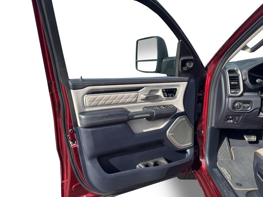 2025 RAM 1500 Tungsten Crew Cab 4x4 5'7' Box