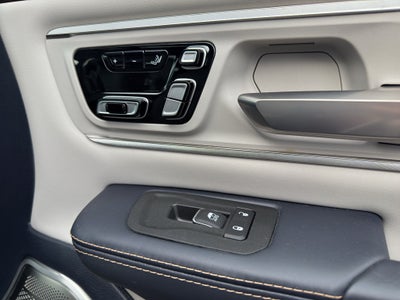 2025 RAM 1500 Tungsten Crew Cab 4x4 5'7' Box