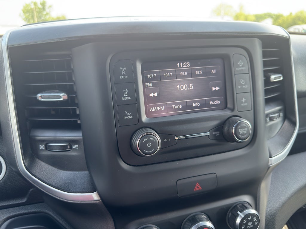 2023 RAM 1500 Big Horn Crew Cab 4x4 6'4' Box