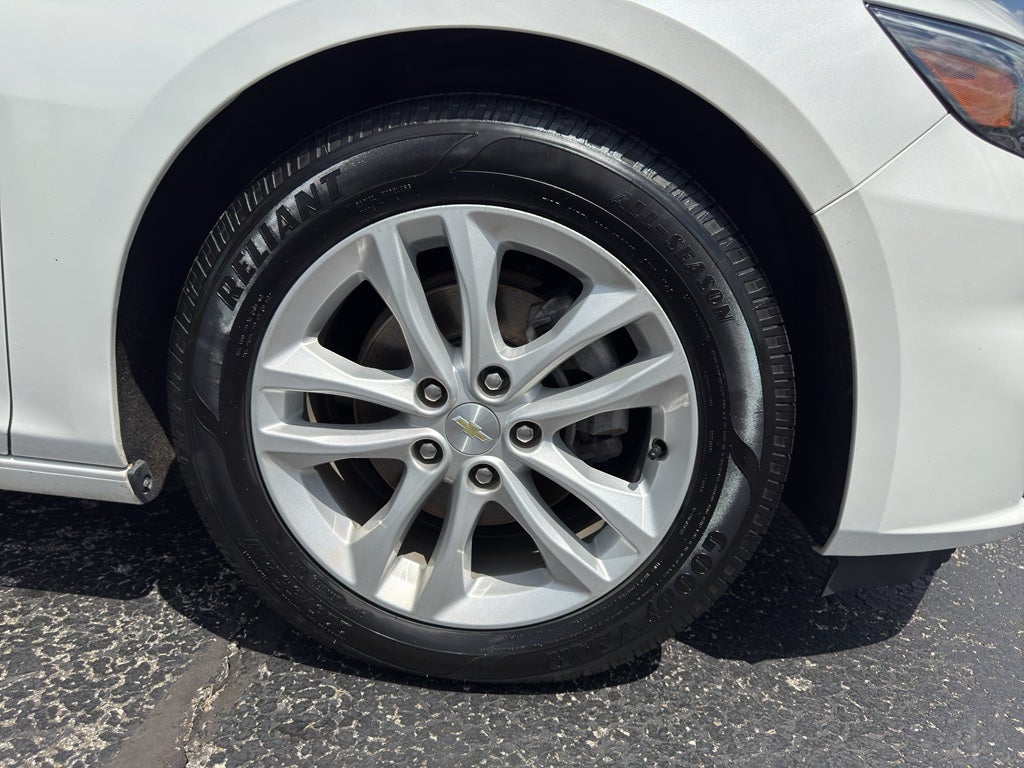 2017 Chevrolet Malibu 1LT