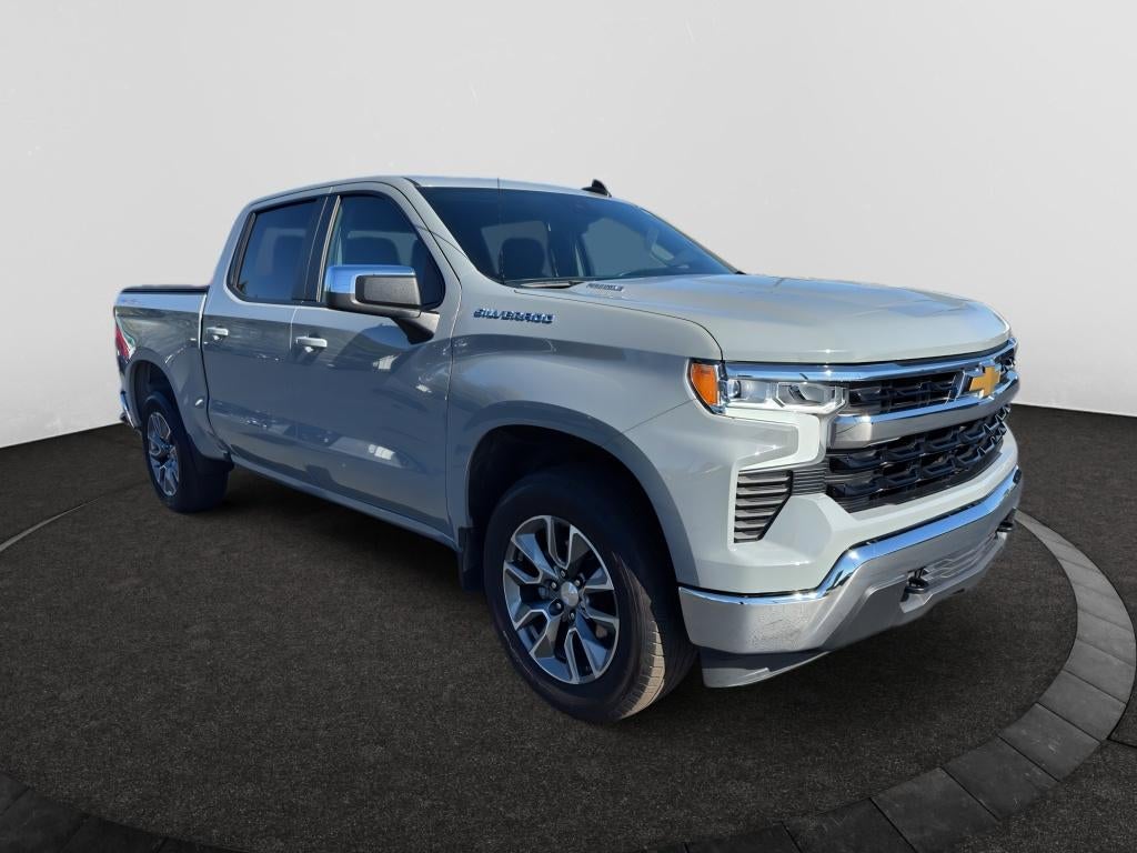 2024 Chevrolet Silverado 1500 4WD Crew Cab Short Bed LT with 2FL